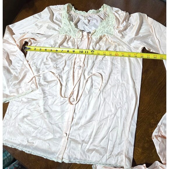 Vtg Miss Elaine Pink Silky Pajama Set Sz Med Lace Trim & Button Front Union USA - Picture 6 of 10